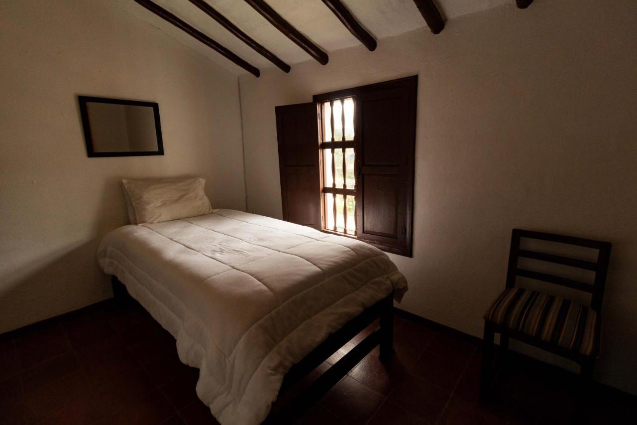Hotel Club Campestre Hacienda Fizebad El Retiro  Pokoj fotografie